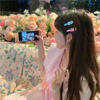 情迷画色封面